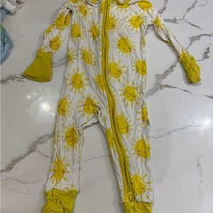 Little Sleepies 3-6 month Zipper pajama sunny faces